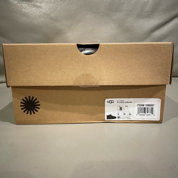 BNIB Authentic UGG Ultra Mini Black Size 8 Women’s - Picture 12 of 14